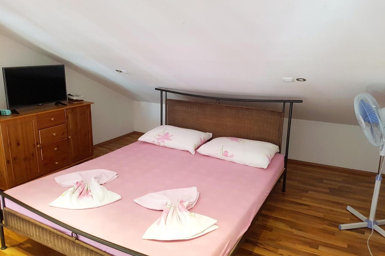 Apartments By The Sea Gradac, Makarska - 6661 Gradac  Exterior foto